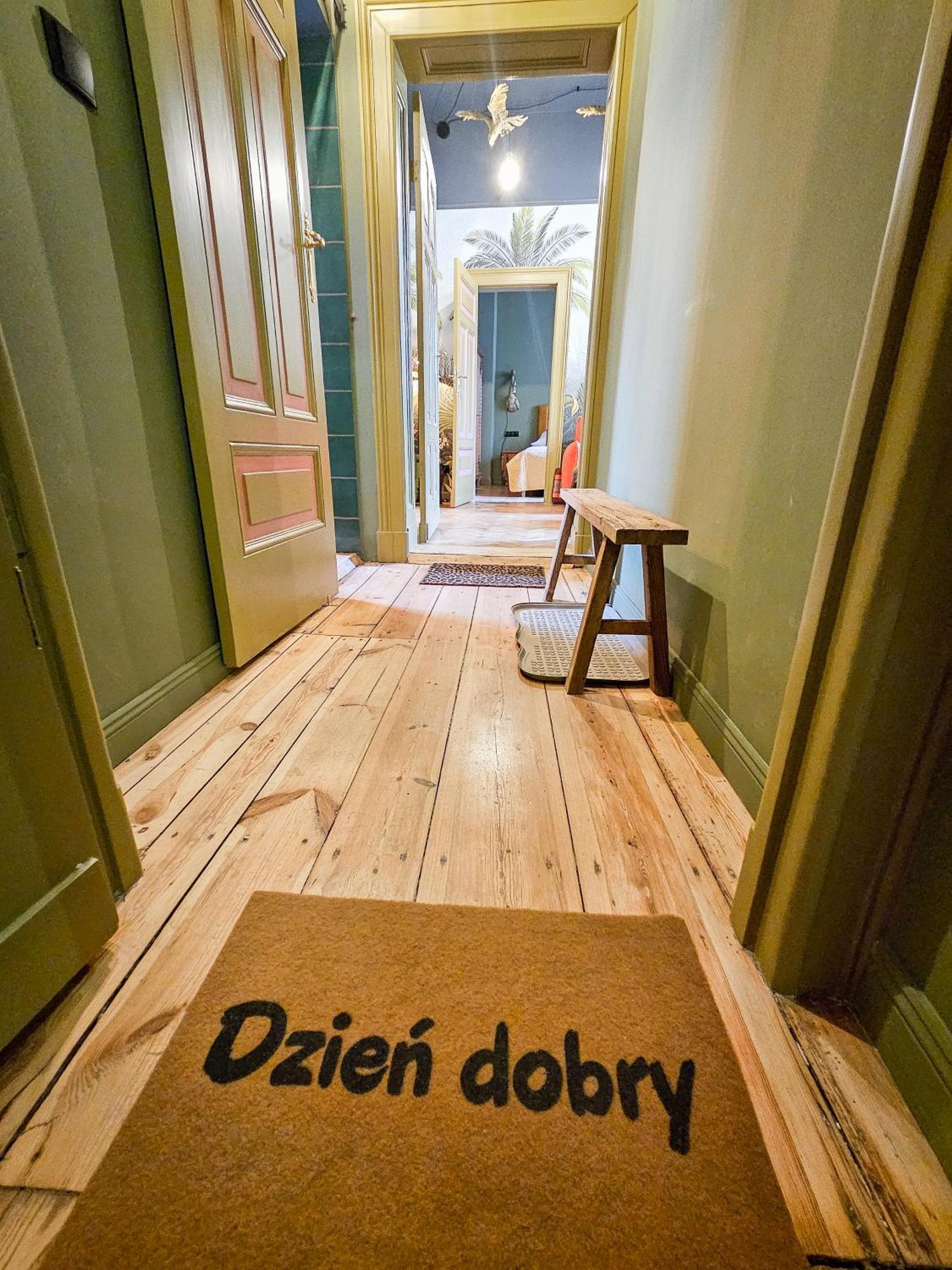 Butik Apartamenty Old Town Torun - Parking Exteriér fotografie